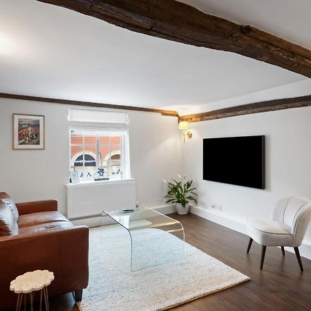 Beautiful Period Property In Historic Town Braintree Bagian luar foto